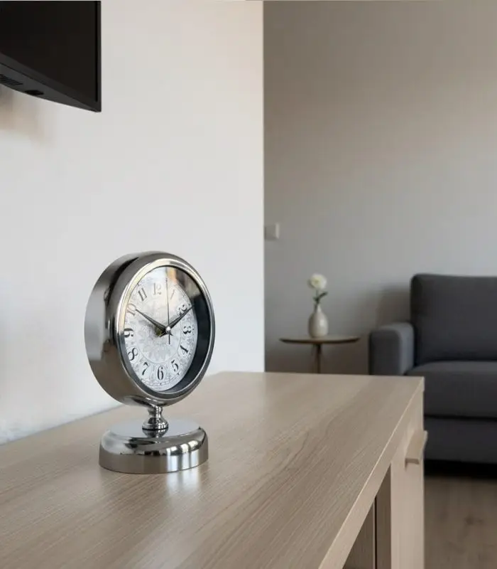 krom metal masa saati