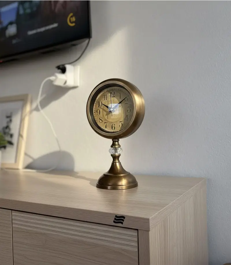 BS-3007ME-1 Retro metal masa saati