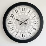 Metal Siyah Duvar Saati