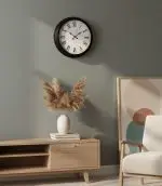 Metal Siyah Latin Duvar Saati | 40 cm | Butik Saat